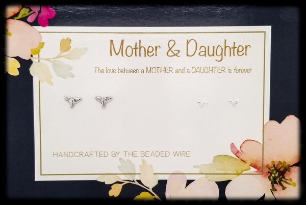 #MOMSG93- Mother & Daughter Earring Set- Whale Tail