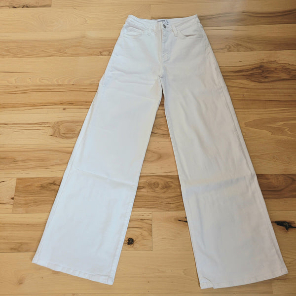 Just Black Denim- Wide Leg Jean- White