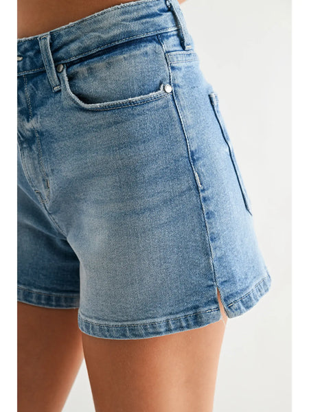 Just Black Denim- Regular Hem Stretch Short w Hidden Split- Light Denim