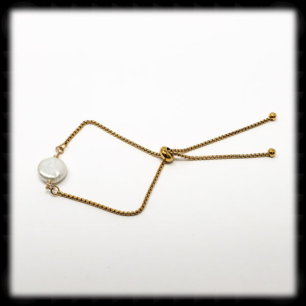 #PEB1G- Adjustable Freshwater Pearl Bracelet- Gold