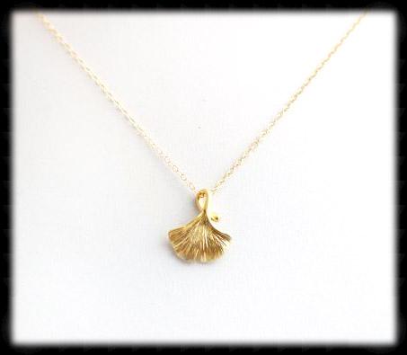 #N-MM003G- Ginkgo Leaf Necklace- Gold