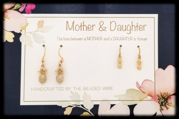 #MOM02G- Mother & Daughter Earring Set- Pineapples- Gold