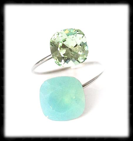 #R9932- Sparkling 2 Tone Ring- Pacific Opal Chrysolite