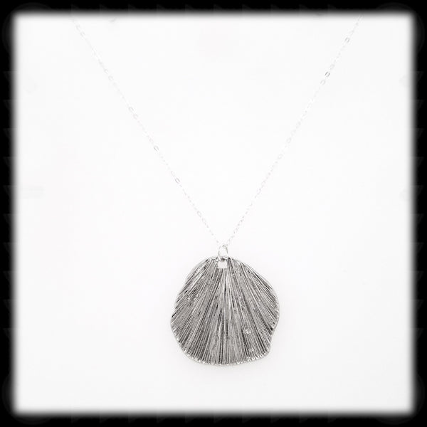 #MMS1N- Textured Shell Necklace- Silver